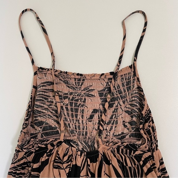 Wild Fable Smocked Midi Beach Dress Tropical Palm Print Clay Black XS - Picture 10 of 12